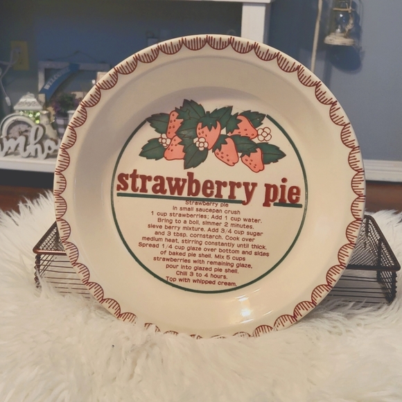 Mount Clemens Pottery Other - Vintage Mount Clemens Strawberry Pie Plate with Recipe, Made in Japan